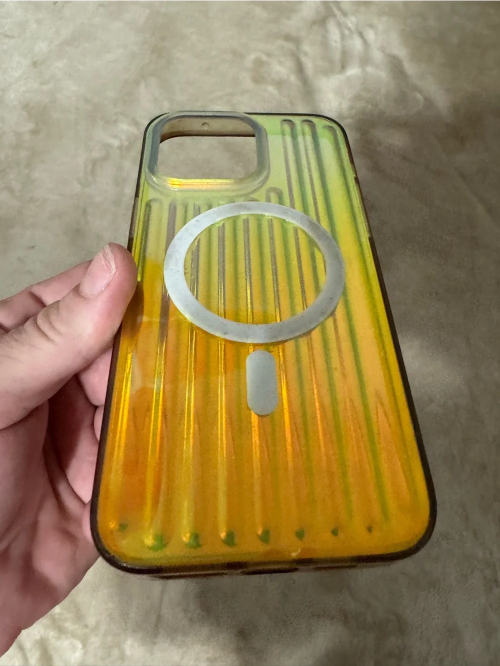 PadaSnap sleek iridescent